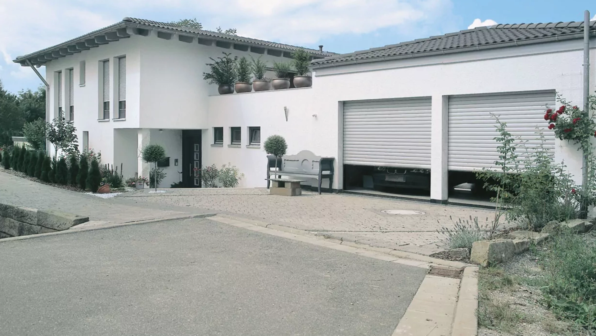 Deckenlauftor Gecco in Doppelgarage