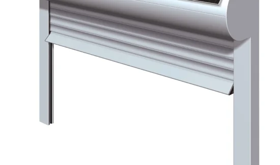 Solarbetriebener Rollladen in geschlossenem Zustand